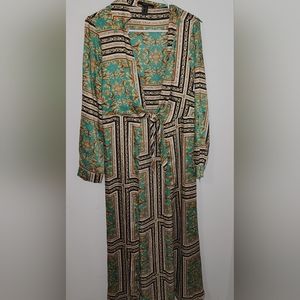 Forever 21 baroque duster sz medium